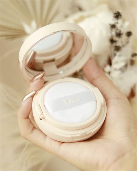 dior golden nights powder|Dior cushion powder.